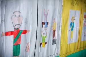 18367146731_4566caf96b_z